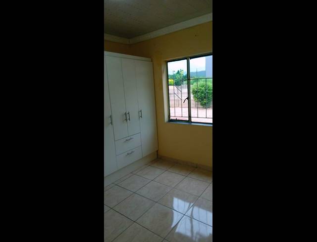 2 BEDROOM HOUSE TO LET IN SONLAND PARK